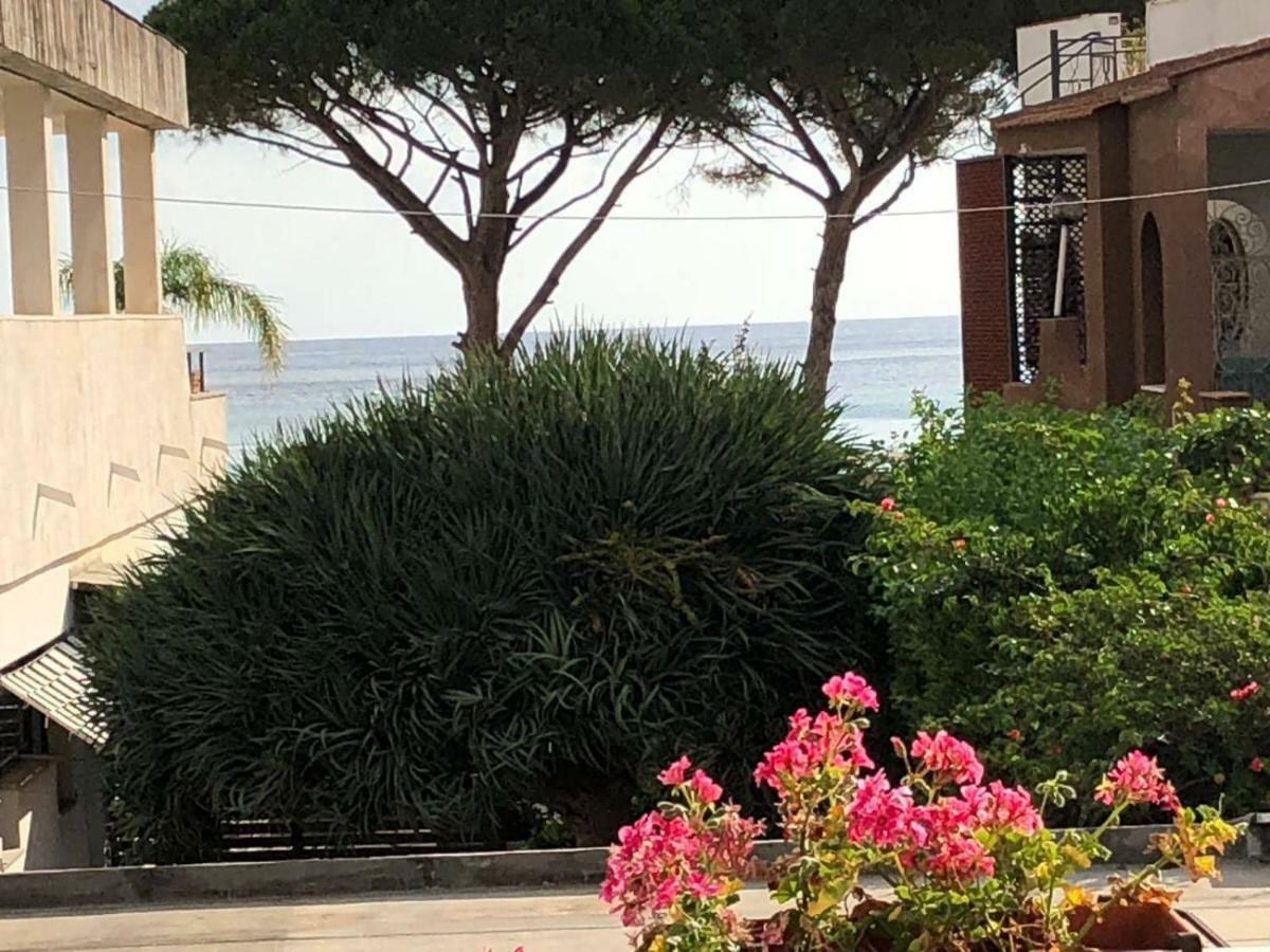 Near The Beach باليرمو المظهر الخارجي الصورة